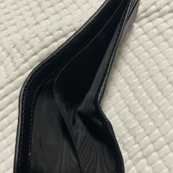 NEW- GUCCI- large GG jumbo wallet - Picture 5 of 5